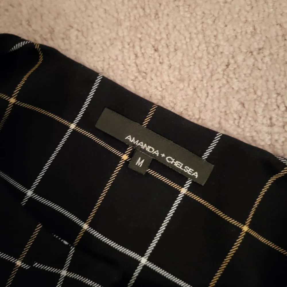 Amanda & Chelsea Black Open Front Checked Blazer - Picture 2 of 2